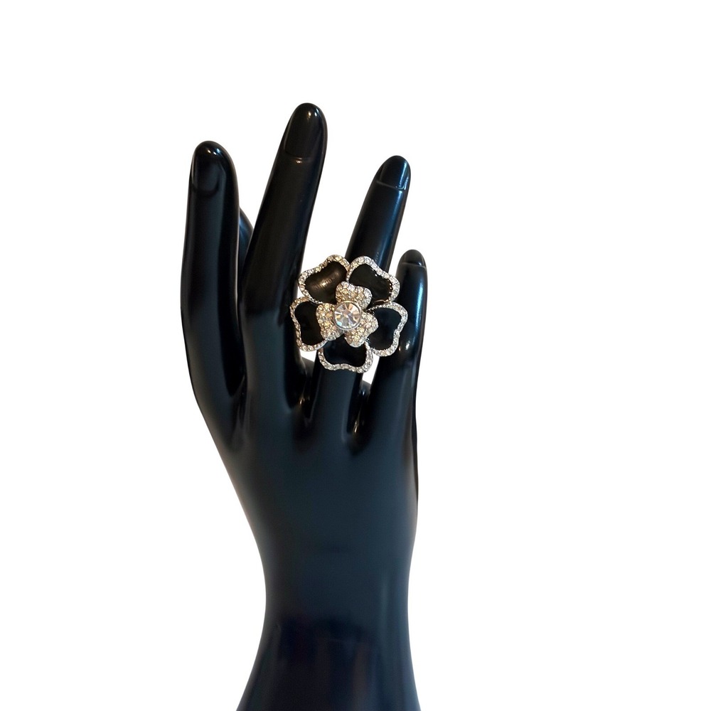 Lia Sophia Black Enamel Rhinestone Flower Cocktail Ring Silver Tone Size 6